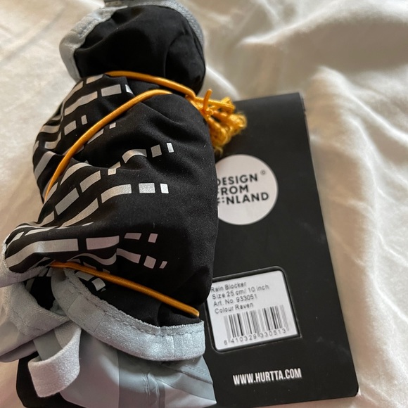 HURRTA RAIN BLOCKER DOG COAT - Size 10 - Picture 3 of 3